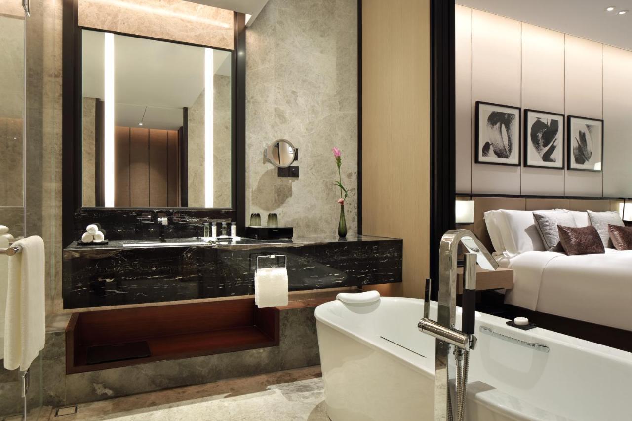 Intercontinental Hongqiao Necc, An Ihg Hotel